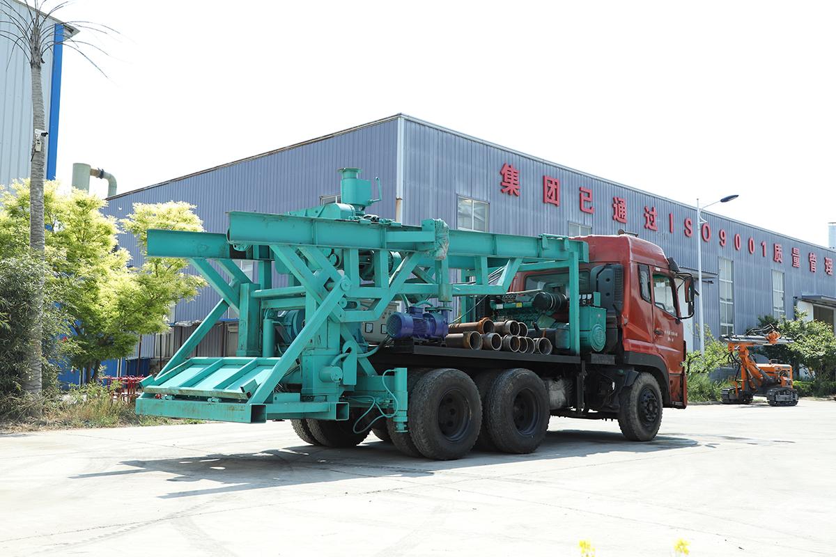 10寸後八輪(lún)反循環鑽(zuan)機