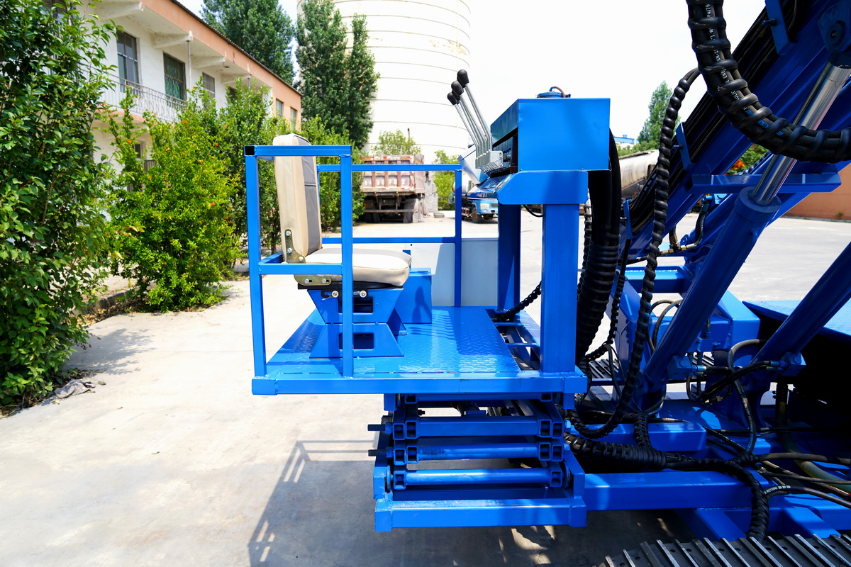 5.5m錨(mao)固鑽機(ji)