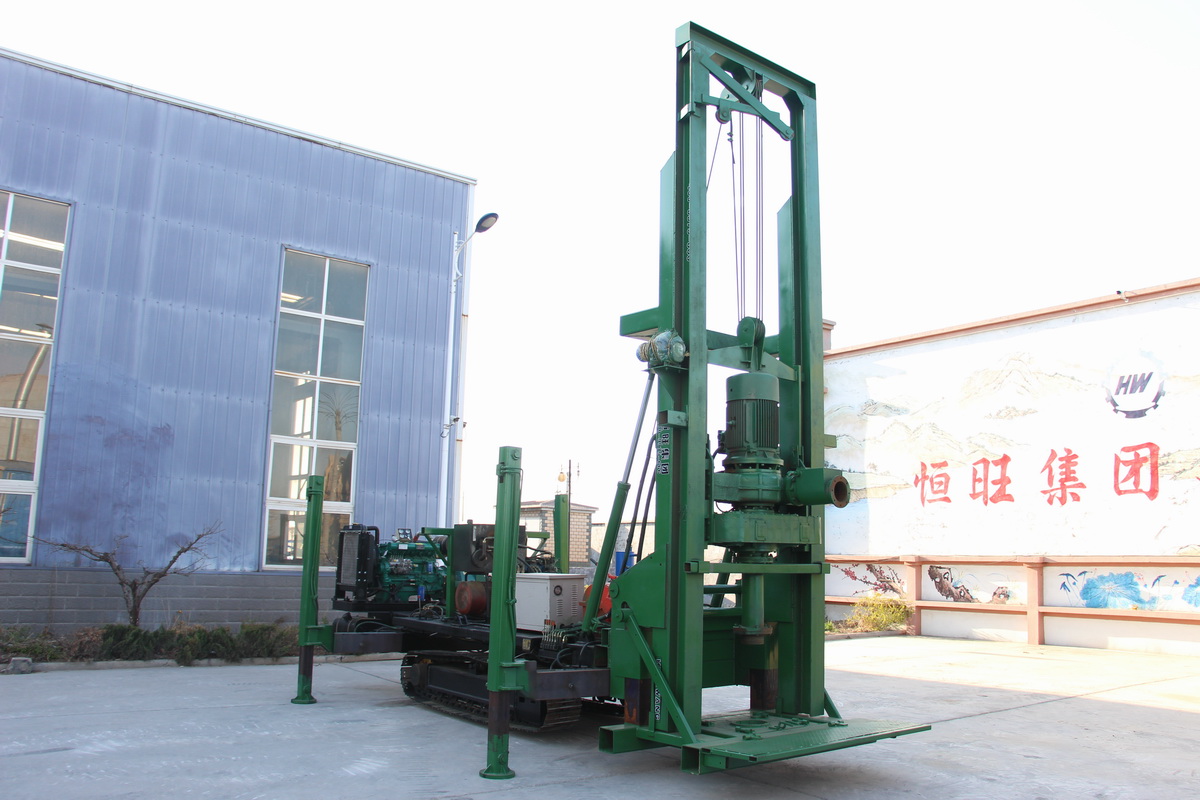 7寸(cùn)鋼履帶反(fan)循環鑽機(jī)