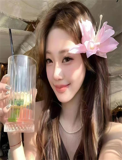 从表演艺术看抓捕凶手的50种方法：无人机拍摄的视角与稳定性 认识人物与故事的互动